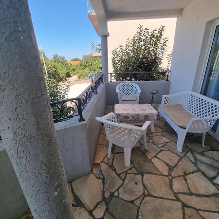 Apartmani Mina Bar Bagian luar foto