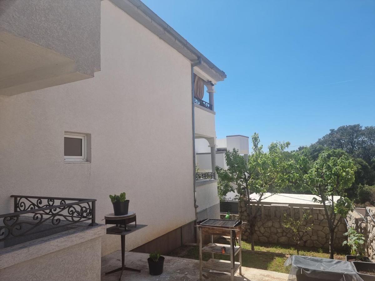 Apartmani Mina Bar Bagian luar foto