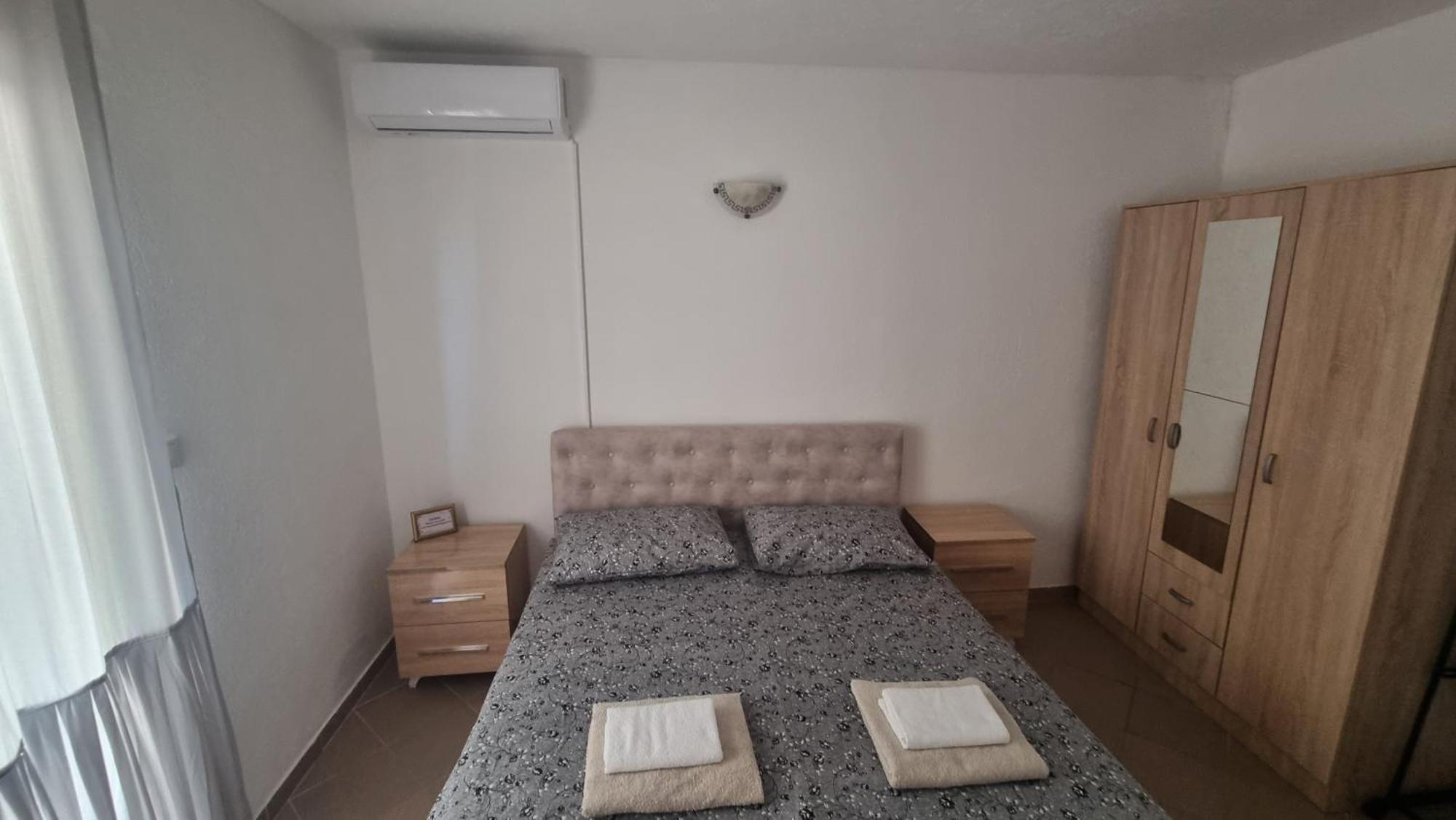 Apartmani Mina Bar Bagian luar foto