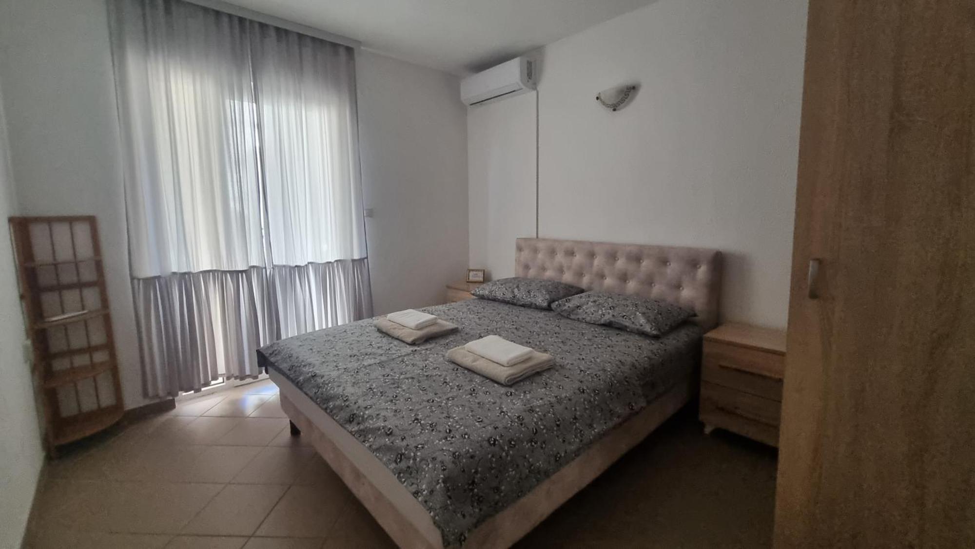 Apartmani Mina Bar Bagian luar foto