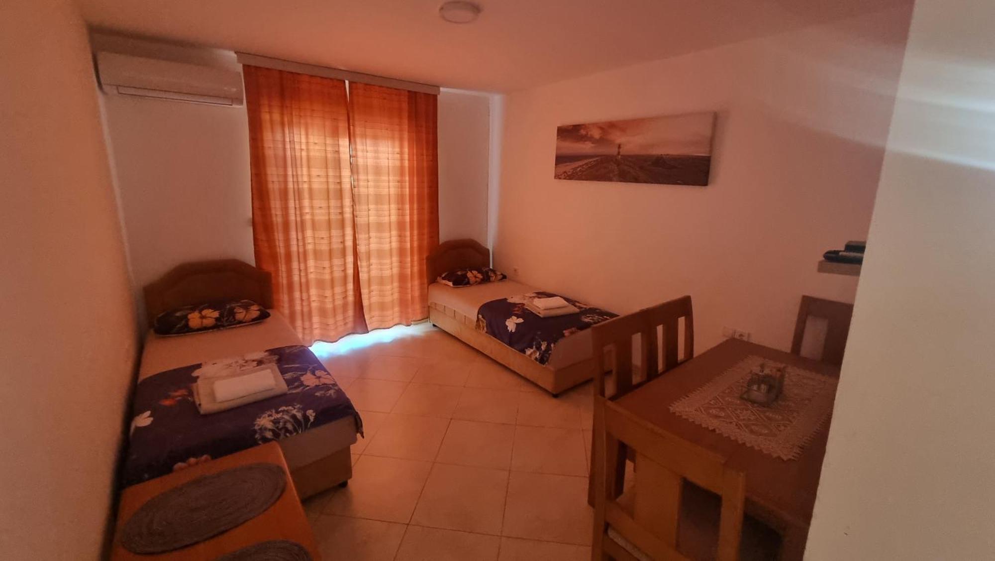 Apartmani Mina Bar Bagian luar foto